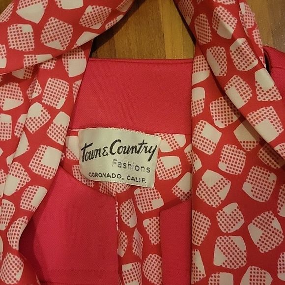 Town & Country Coronado, CA Hot Pink Dress Blazer Suit Set Belted Scarf 2-PC S - Picture 10 of 12